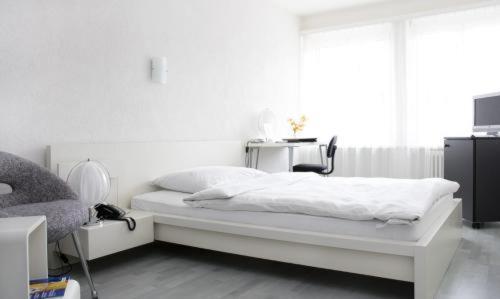 G-Hotel Goldenes Schwert Цюрих Стая снимка